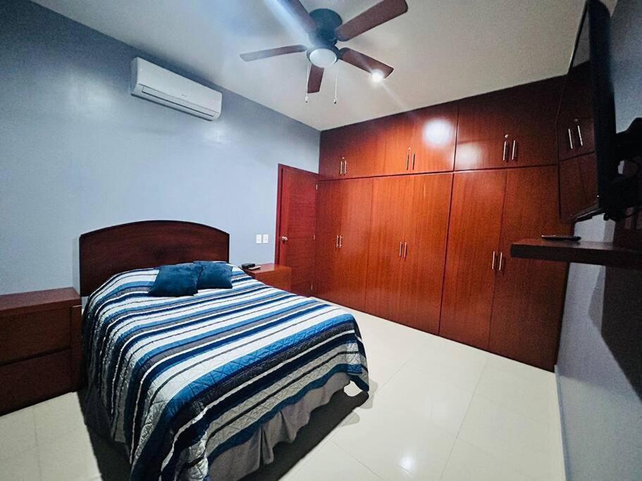 Apartamento Rio De La Plata D203 Lujoso Super Centrico *